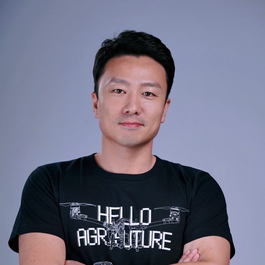 Dr. Justin GONG